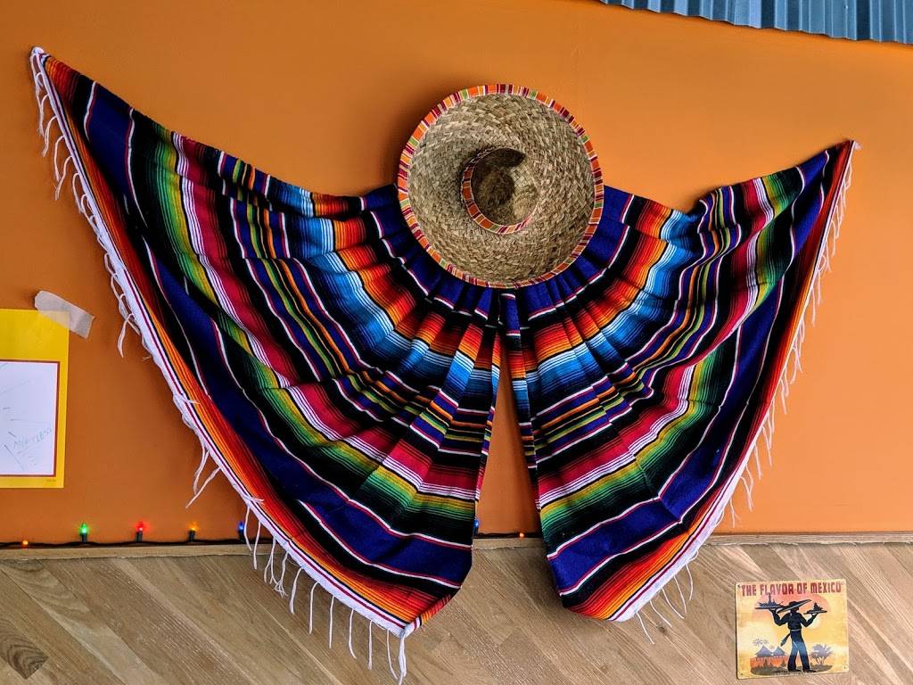 El Vaquero Mexican Taqueria | restaurant | 478 High St, Medford, MA 02155, USA | 7813913030 OR +1 781-391-3030