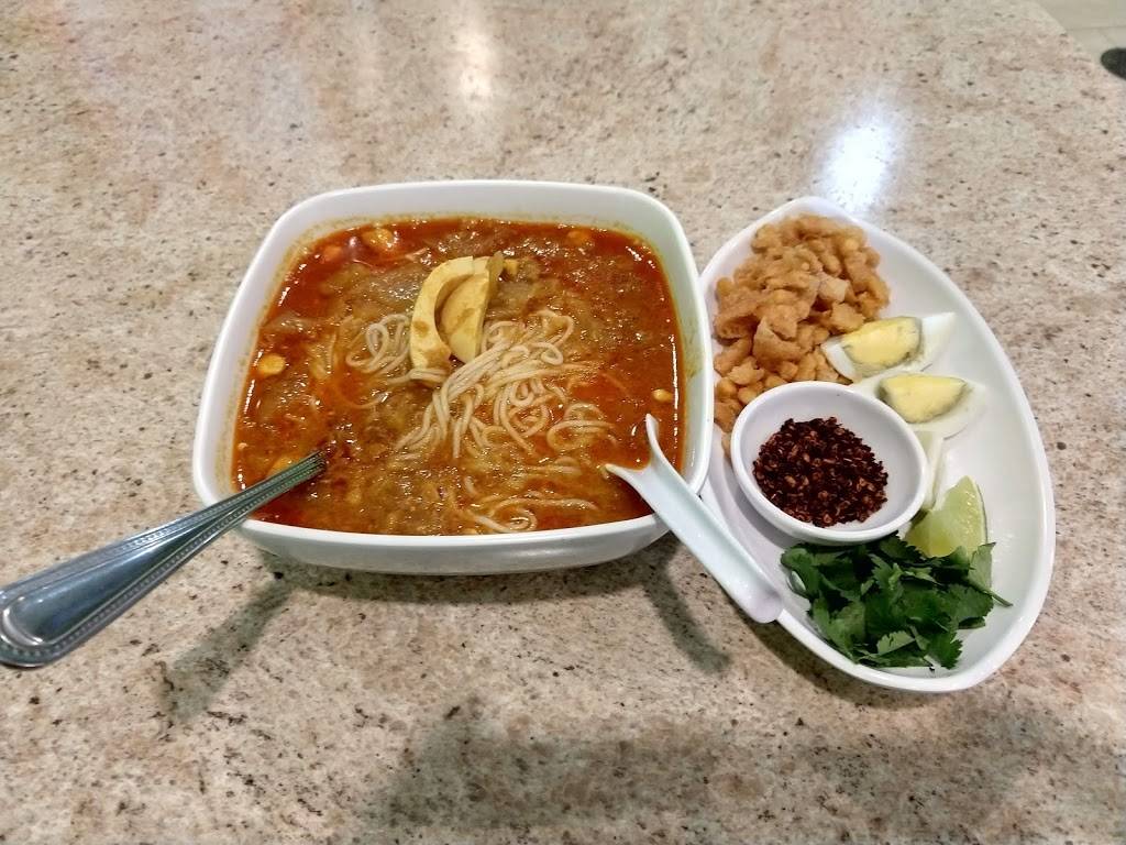 Pa Lian Burmese Restaurant | restaurant | 254 E Geneva Rd, Wheaton, IL 60187, USA | 3317167905 OR +1 331-716-7905