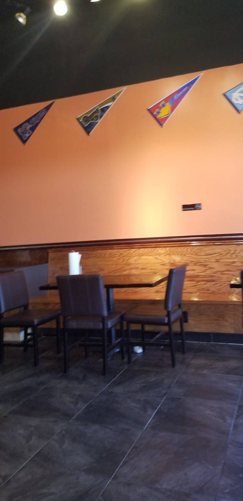 Wings house | restaurant | 1046 Church Rd W #111, Southaven, MS 38671, USA | 6625108439 OR +1 662-510-8439