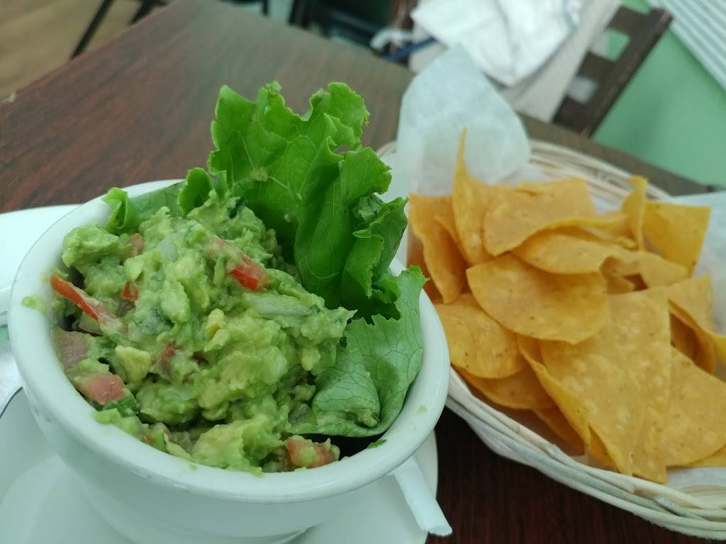 Laguna Gourmet | restaurant | 10 Cross St, White Plains, NY 10606, USA | 9142851610 OR +1 914-285-1610