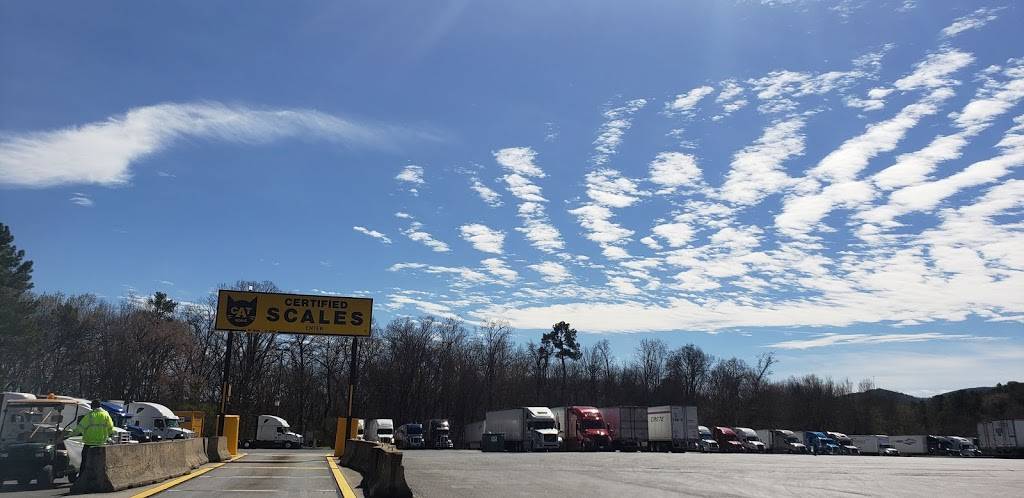 Pilot Travel Center | restaurant | 243 Connector 3 SW, Dalton, GA 30720, USA | 7062777934 OR +1 706-277-7934