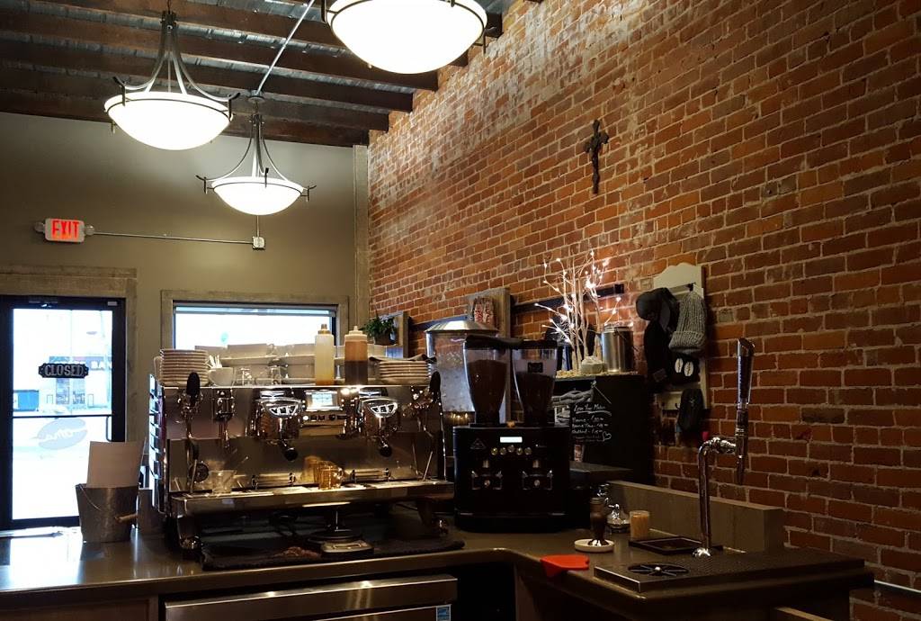 Oma Cafe | bakery | 234 Leonard St N, West Salem, WI 54669, USA | 6086120600 OR +1 608-612-0600