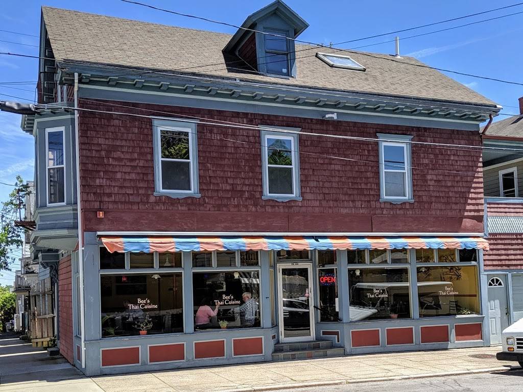 Bees Thai Cuisine | restaurant | 167 Ives St, Providence, RI 02906, USA | 4012732727 OR +1 401-273-2727