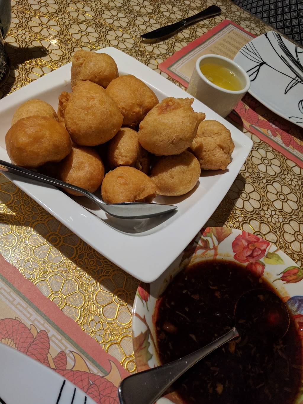 Pearl House Dining Lounge | restaurant | 1160 Beaverwood Rd, Manotick, ON K4M 1E2, Canada | 6136923288 OR +1 613-692-3288