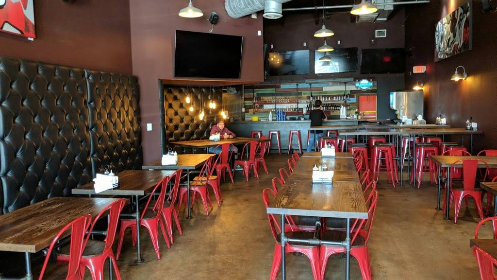 Boss Burger & Brew | restaurant | 18600 NW 87th Ave #117, Hialeah, FL 33015, USA | 7866573702 OR +1 786-657-3702