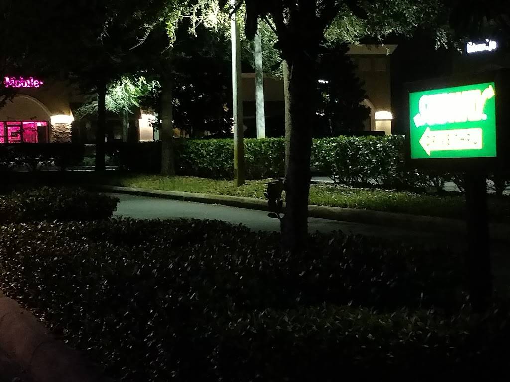 Subway | restaurant | 3573 Aloma Ave, Oviedo, FL 32765, USA | 3212968285 OR +1 321-296-8285