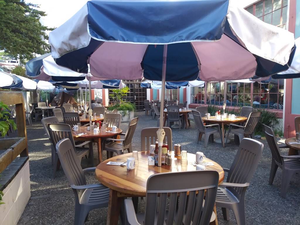 First Awakenings | restaurant | 125 Ocean View Blvd, Pacific Grove, CA 93950, USA | 8313721125 OR +1 831-372-1125