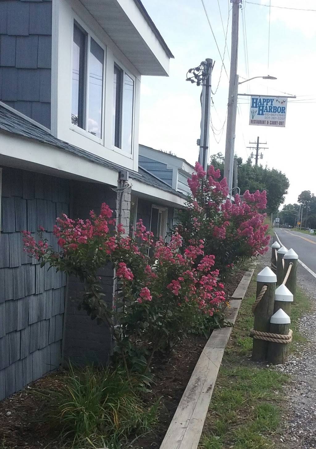 Happy Harbor Inn | restaurant | 533 Rockhold Creek Rd, Deale, MD 20751, USA | 3012615297 OR +1 301-261-5297