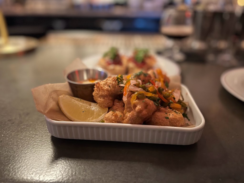 Coquette | restaurant | 450 Summer St, Boston, MA 02210, USA | 6174198140 OR +1 617-419-8140