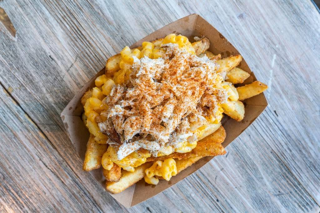 Stuggys | meal takeaway | 809 S Broadway, Baltimore, MD 21231, USA | 4103270228 OR +1 410-327-0228