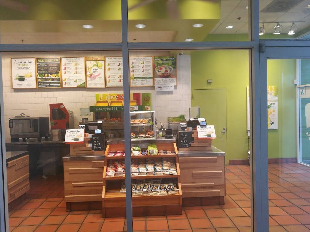 Jamba Juice Beverly Connection | restaurant | 8495 W 3rd St, Los Angeles, CA 90048, USA | 3108559491 OR +1 310-855-9491