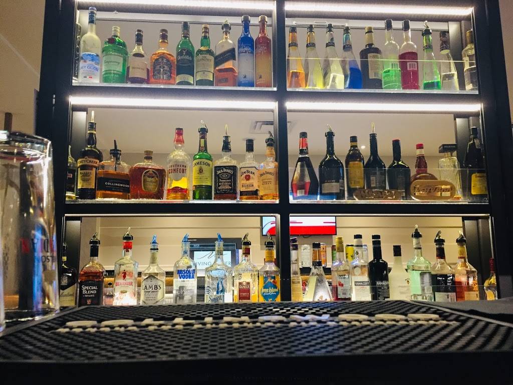 Memories Restaurant & Bar | restaurant | 19 Keith Ave, Collingwood, ON L9Y 5B4, Canada | 7054456600565 OR +1 705-445-6600 ext. 565