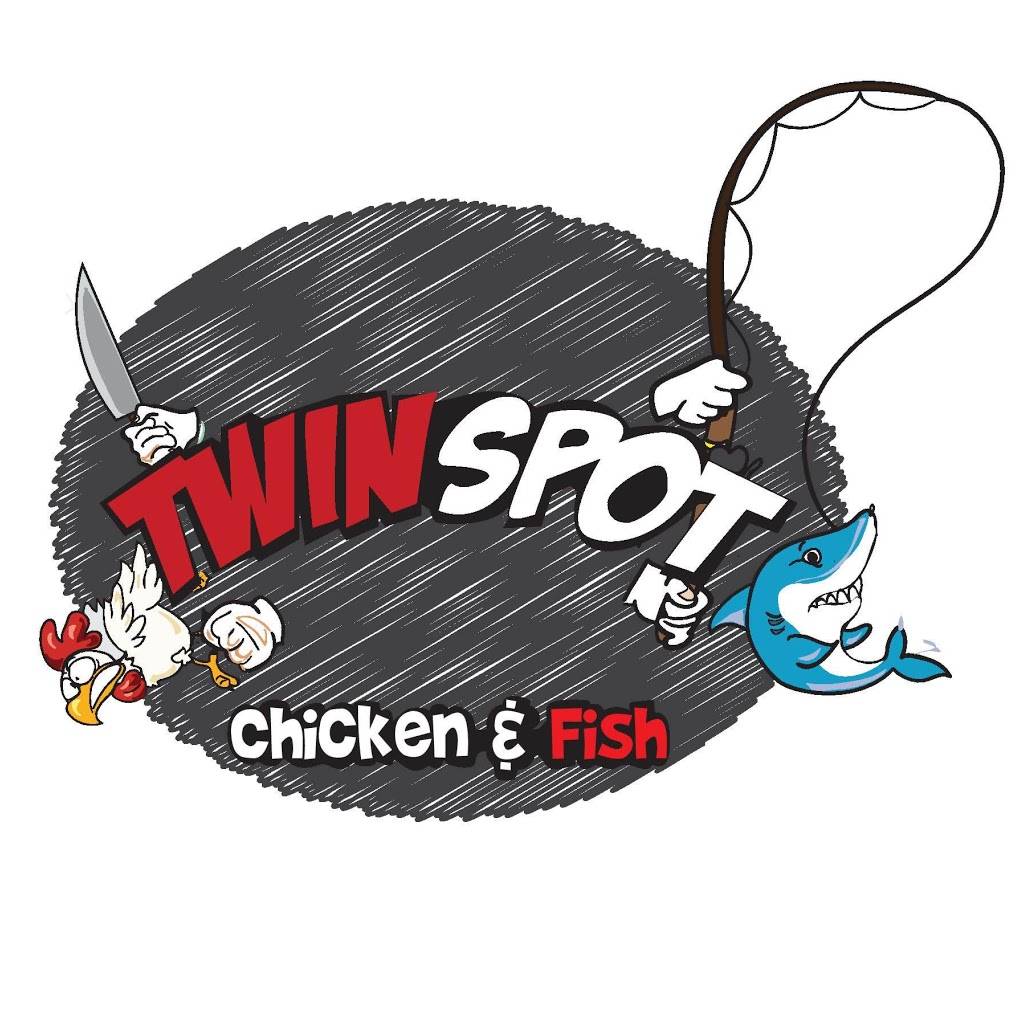 D Train food Mart | restaurant | 447 E 63rd St, Chicago, IL 60637, USA | 7732419744 OR +1 773-241-9744