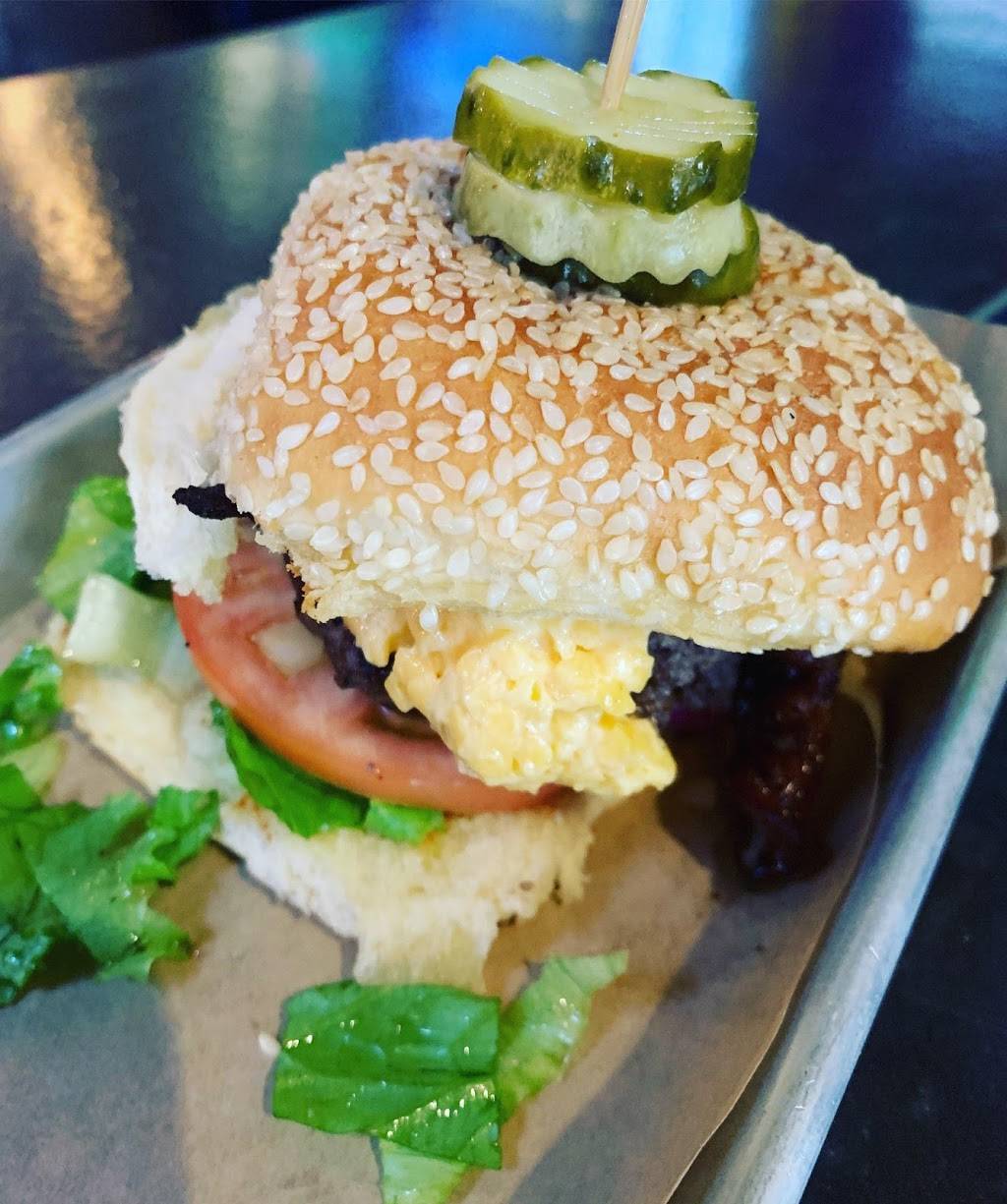 Graham St. Pub & Patio | restaurant | 400 S Graham St, Charlotte, NC 28202, USA | 9802189228 OR +1 980-218-9228