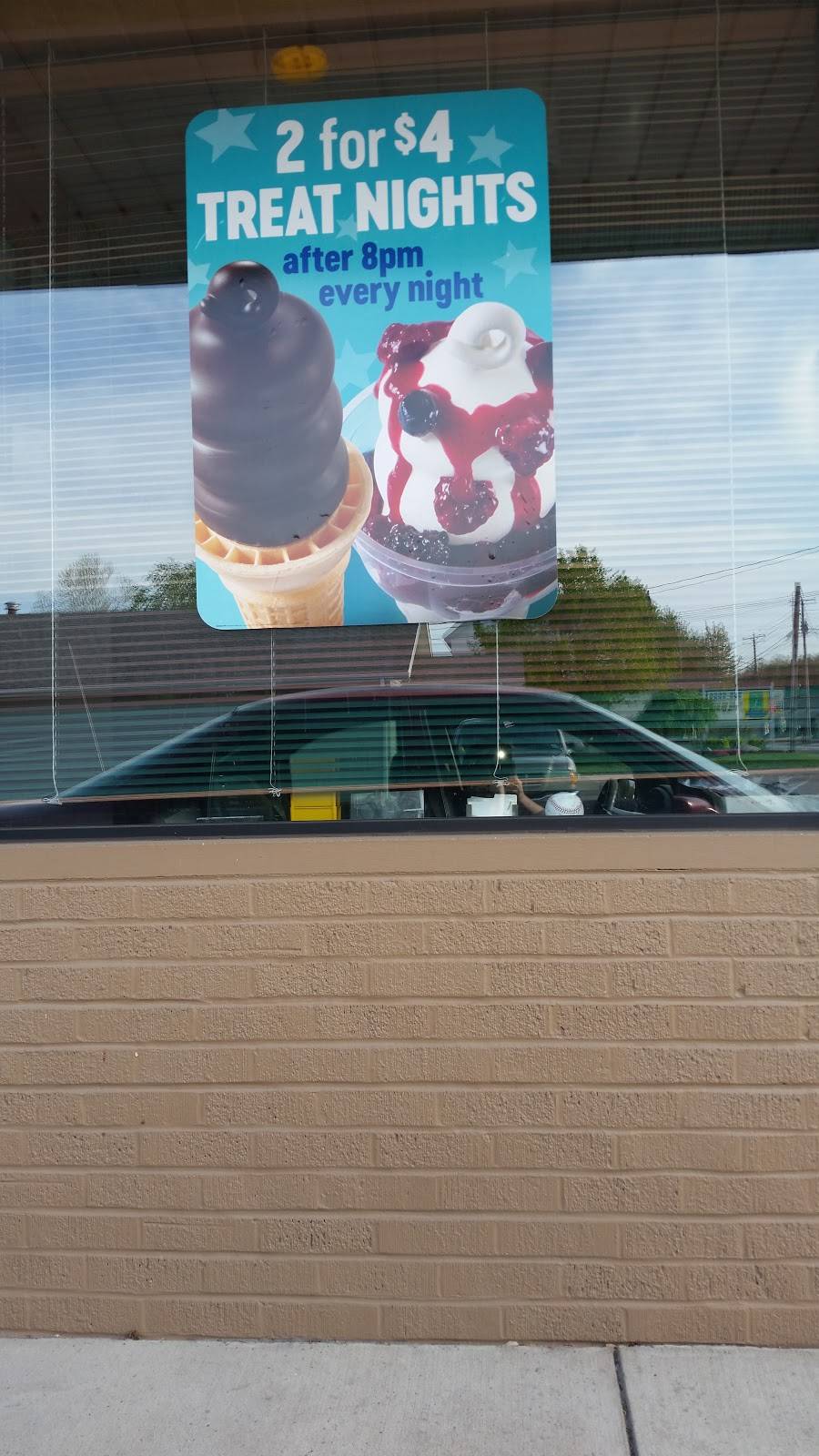 Dairy Queen | restaurant | 1105 First St, Huntington, IN 46750, USA | 2603563828 OR +1 260-356-3828