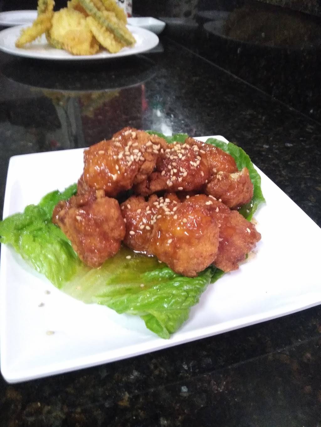 Sun ramen & sushi bar | restaurant | 7578 Winnetka Ave, Winnetka, CA 91306, USA | 7472503922 OR +1 747-250-3922