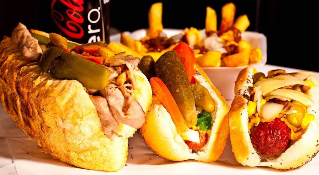 Windy City Red Hots | restaurant | 28 S King St, Leesburg, VA 20175, USA | 7036698606 OR +1 703-669-8606