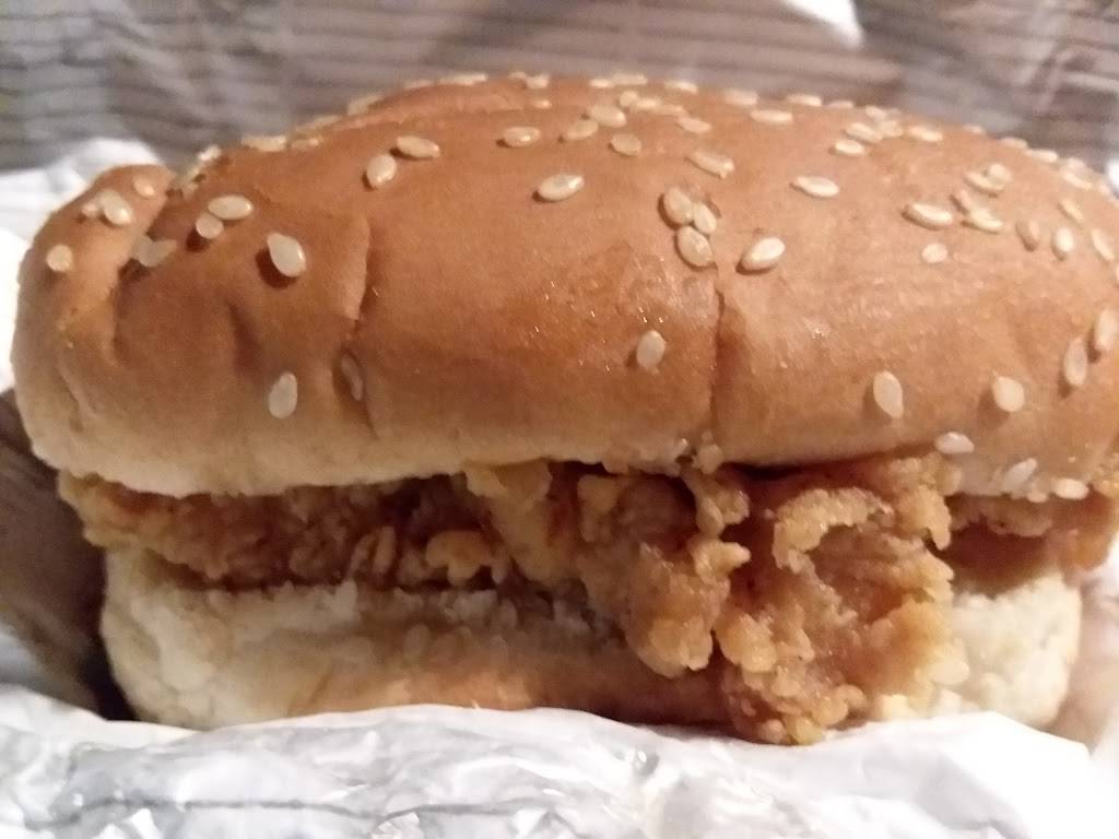 KFC | restaurant | 9750 State Rte 53, Lower Lake, CA 95457, USA | 7079951122 OR +1 707-995-1122