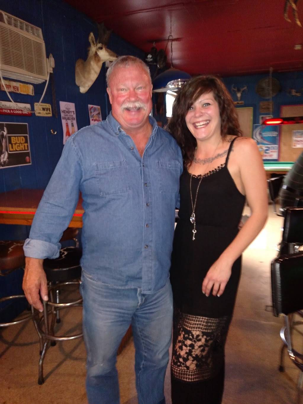 Cherokees Bar & Grill | restaurant | 509 Smith St, Grand Mound, IA 52751, USA | 5638479540 OR +1 563-847-9540