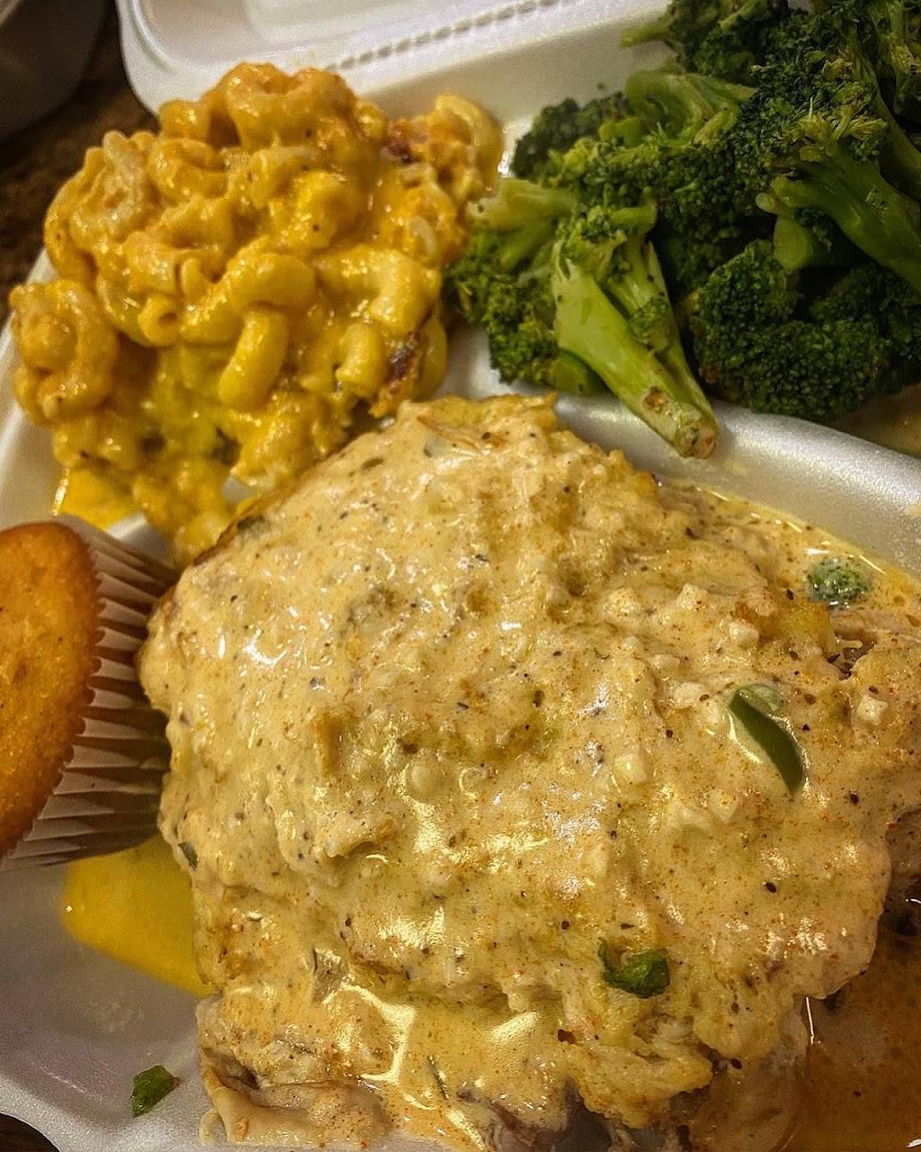 Aunt Marys Kitchen & Violettas Event Space | restaurant | 1030 Forrest Ave Unit 107, Dover, DE 19904, USA | 3024227685 OR +1 302-422-7685