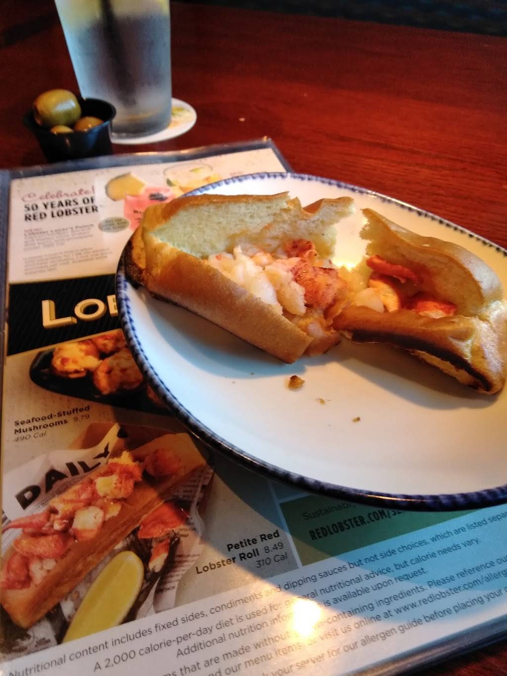 Red Lobster | restaurant | 2201 Palm Beach Lakes Blvd, West Palm Beach, FL 33409, USA | 5616866237 OR +1 561-686-6237