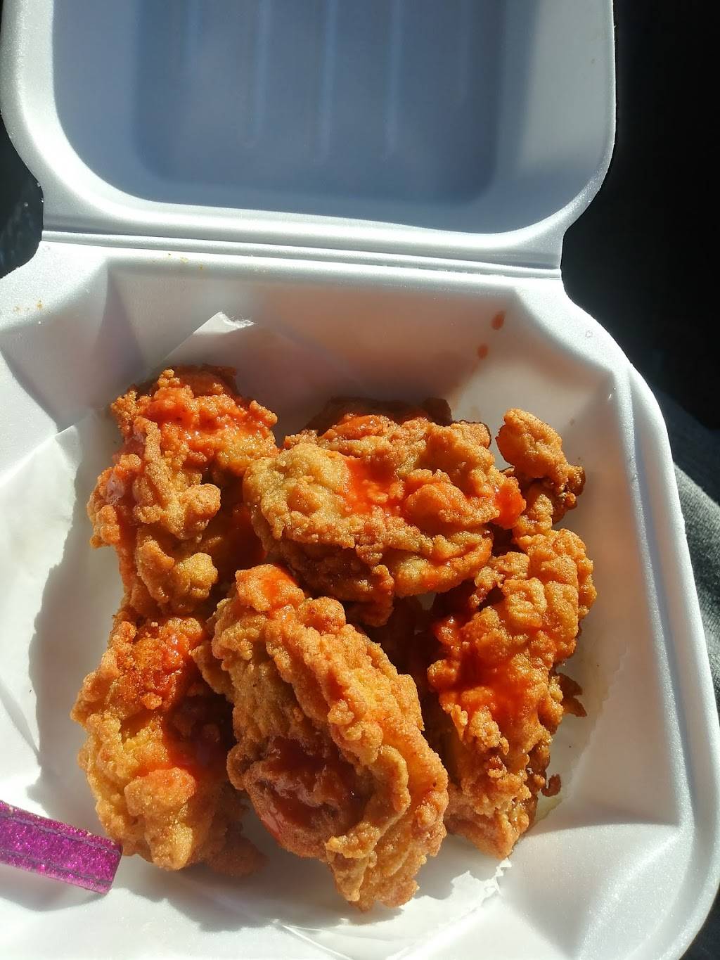 Sams Crab House | restaurant | 4100 Jefferson Davis Hwy, Richmond, VA 23234, USA | 8044472503 OR +1 804-447-2503