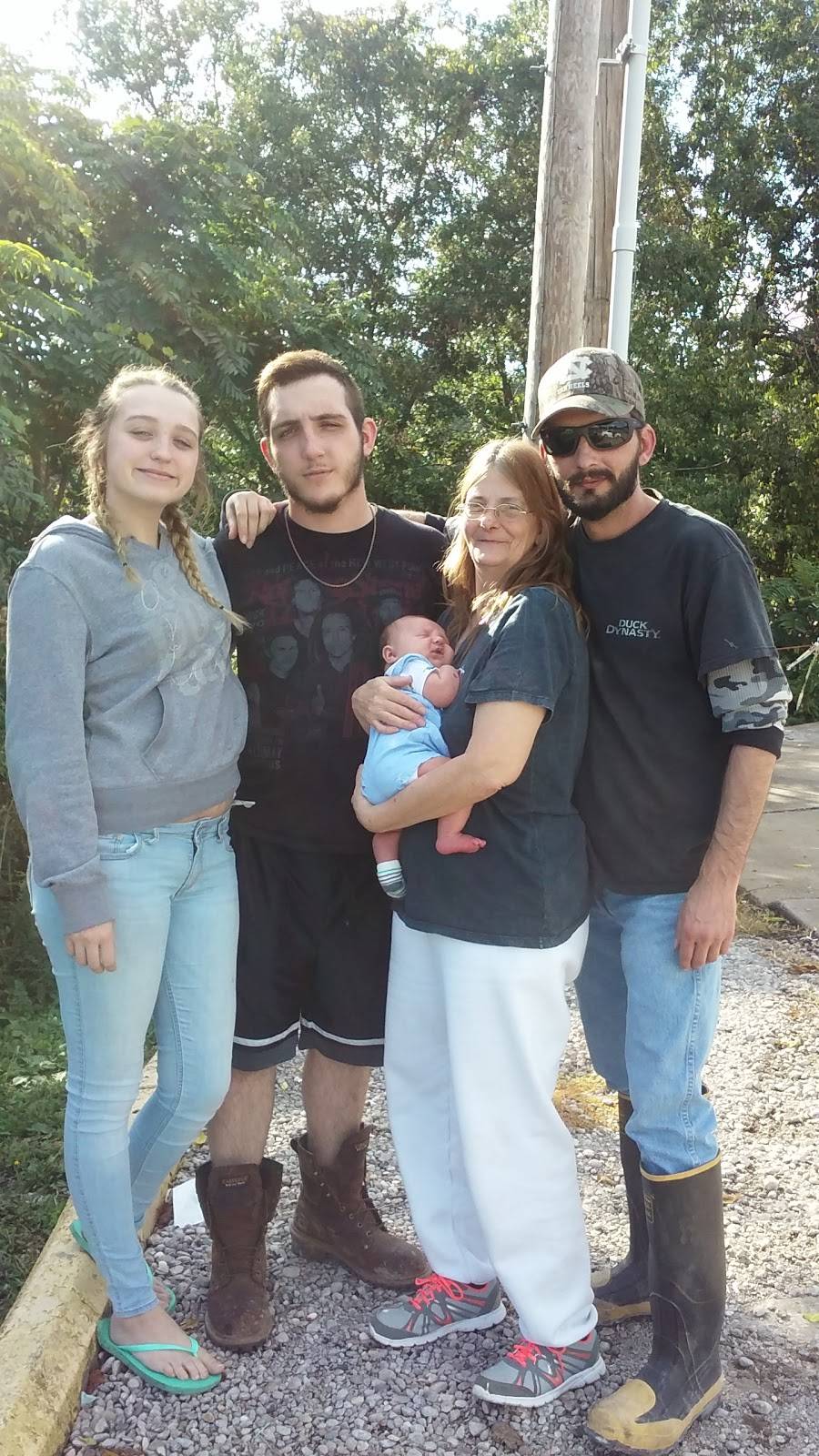 BP | restaurant | 3355 Cambridge Rd, OH-821, Marietta, OH 45750, USA | 7403733658 OR +1 740-373-3658