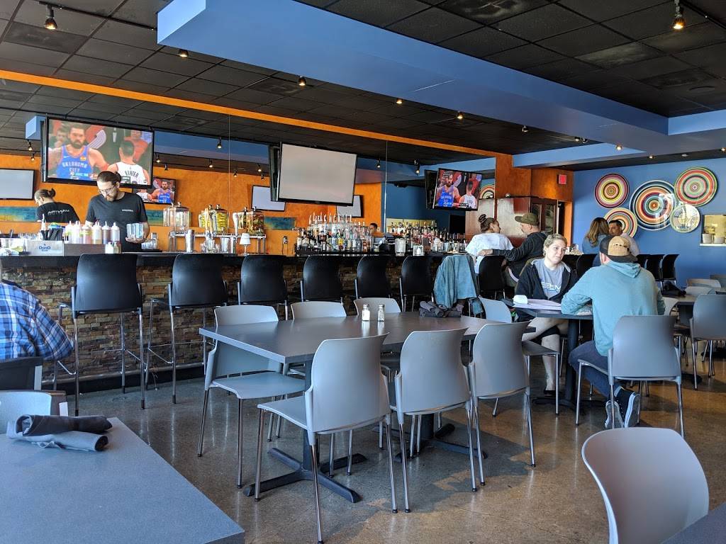 Mantra Bar & Grille | restaurant | 6913 Maple St, Omaha, NE 68104, USA | 4029331666 OR +1 402-933-1666