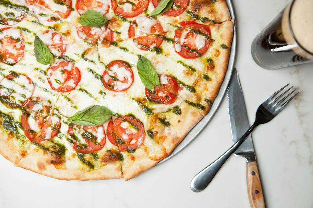 Sycamore Tavern | restaurant | 7038 Sunset Blvd, Los Angeles, CA 90028, USA | 3234677038 OR +1 323-467-7038