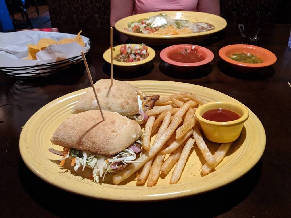 Agave Cocina & Cantina | restaurant | 17158 Redmond Way #180, Redmond, WA 98052, USA | 4258818252 OR +1 425-881-8252