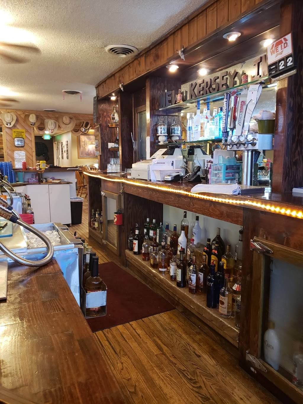 Kersey Pizza | restaurant | 104 Hill St, Kersey, CO 80644, USA | 9703521668 OR +1 970-352-1668