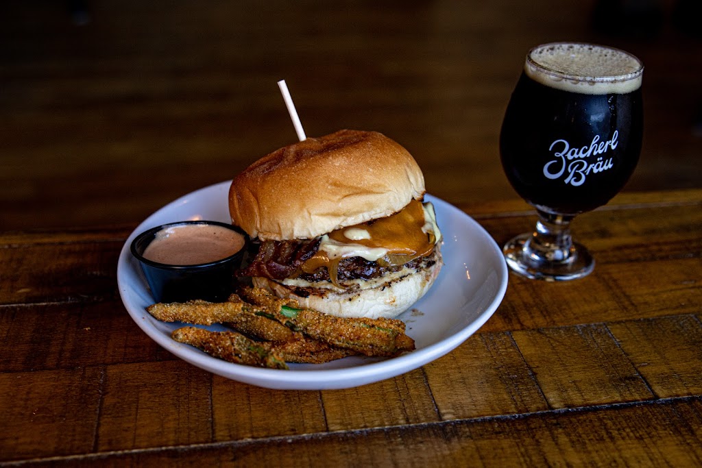 Chattanooga Brewing Co. | restaurant | 1804 Chestnut St, Chattanooga, TN 37408, USA | 4237029958 OR +1 423-702-9958