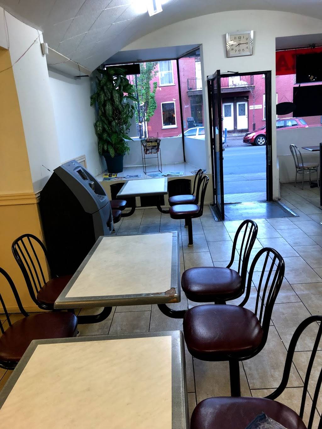 Pizza Jerny | restaurant | 4309 Rue Sainte-Catherine E, Montréal, QC H1V 1Y1, Canada | 5142511515 OR +1 514-251-1515