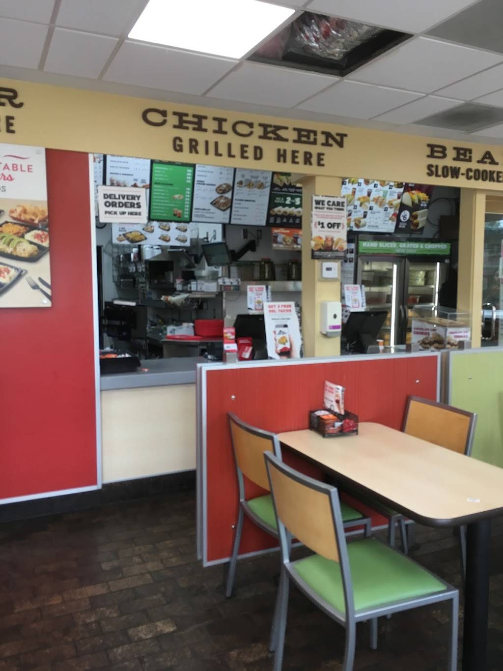 Del Taco | meal takeaway | 2395 S Hacienda Blvd, Hacienda Heights, CA 91745, USA | 6263338495 OR +1 626-333-8495