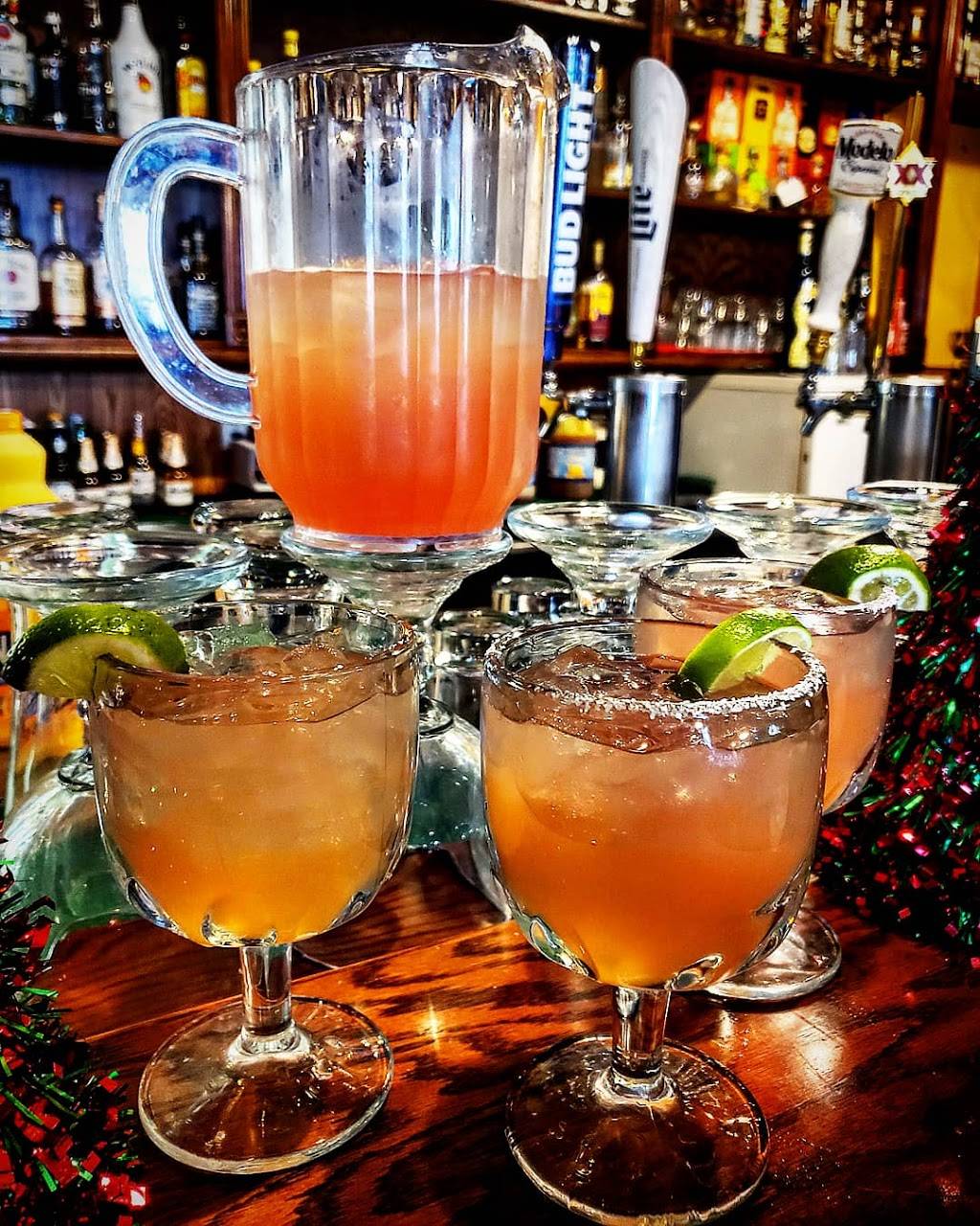 El Burrito Loco | restaurant | 15238 Isabella Dr, Big Rapids, MI 49307, USA | 2317968704 OR +1 231-796-8704