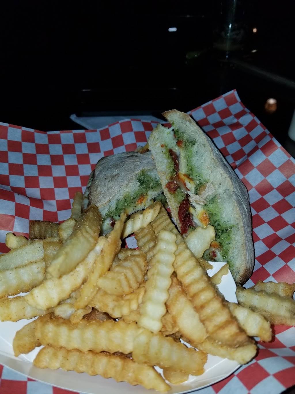 Mini Garden Café & Restaurant | restaurant | 6915 Foothill Blvd, Tujunga, CA 91042, USA | 8183531555 OR +1 818-353-1555