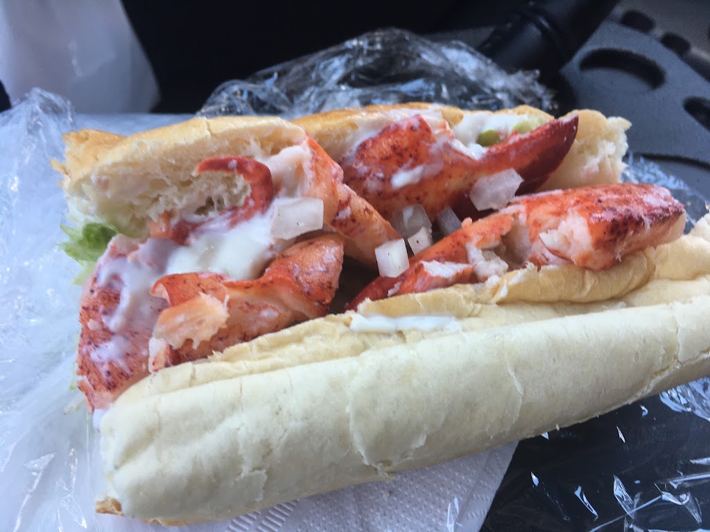 Sandwich Man | meal takeaway | 382 North St, Calais, ME 04619, USA | 2074542460 OR +1 207-454-2460