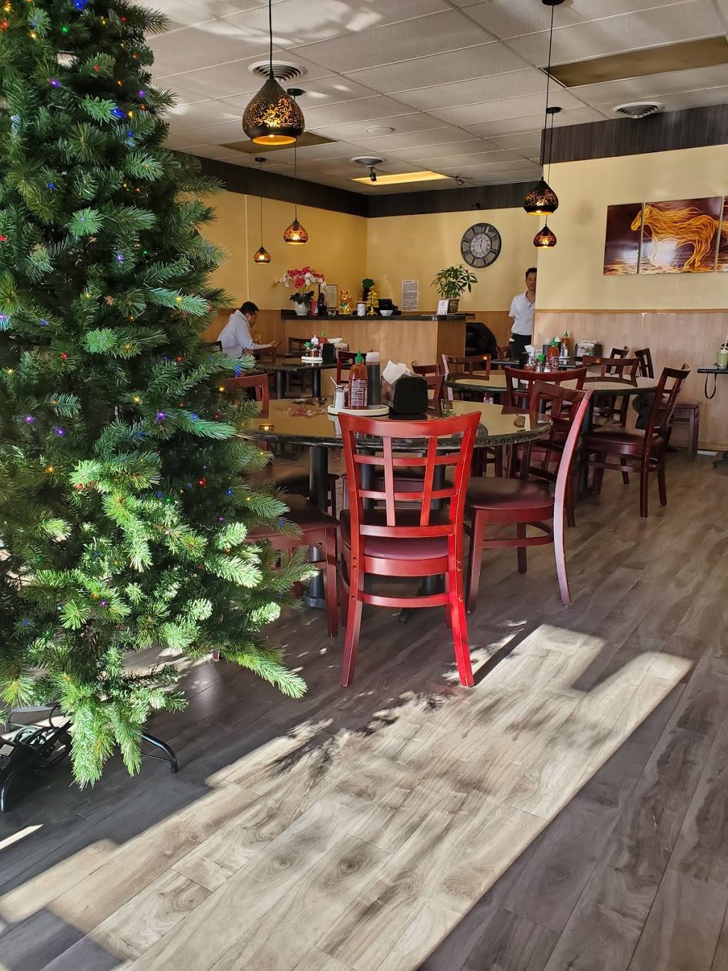 Pho Real Saigon | restaurant | 10009 E Hampden Ave, Denver, CO 80231, USA | 3037521065 OR +1 303-752-1065