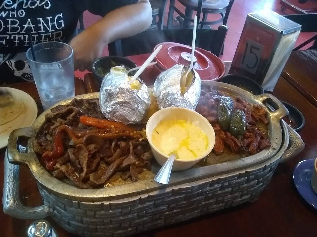 Tacos Toro Bronco | restaurant | 6065 Montana Ave, El Paso, TX 79925, USA | 9152342442 OR +1 915-234-2442