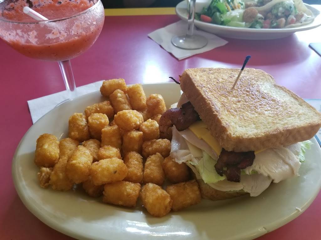 Bombay Bicycle Club | restaurant | 3506 N St Marys St, San Antonio, TX 78212, USA | 2107372411 OR +1 210-737-2411