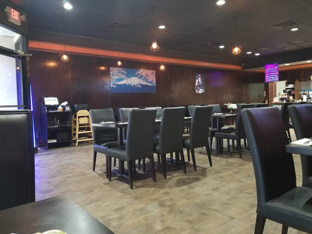 Tomo Japanese restaurant | restaurant | 9803 Fall Creek Rd, Indianapolis, IN 46256, USA | 3175985566 OR +1 317-598-5566