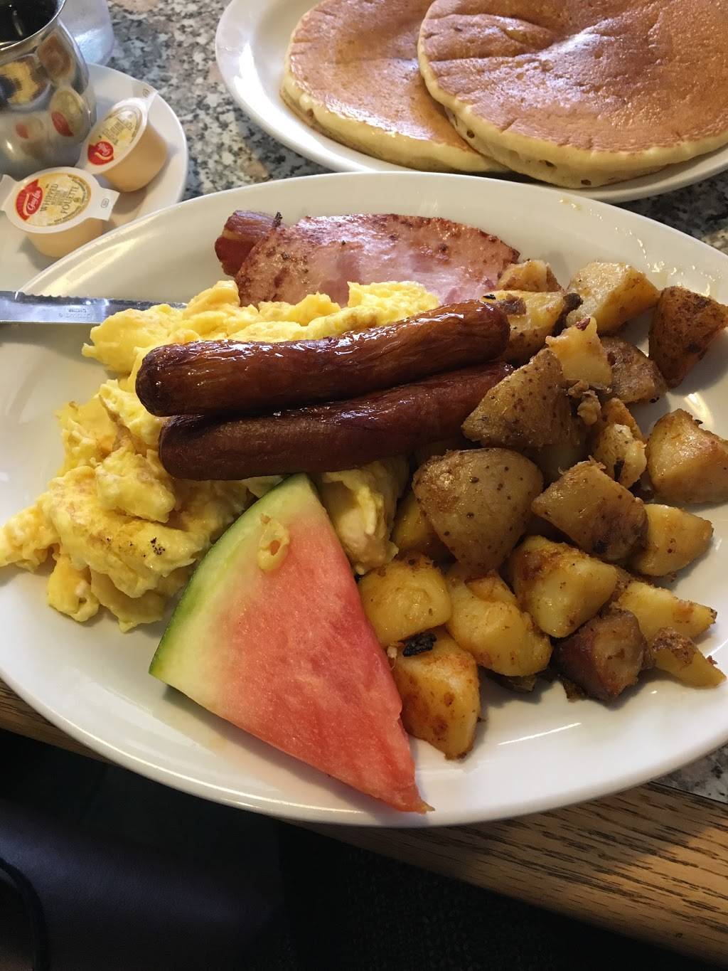 Fickle Pickle Restaurant | restaurant | 6302 Main St, Whitchurch-Stouffville, ON L4A 1G8, Canada | 9056405707 OR +1 905-640-5707