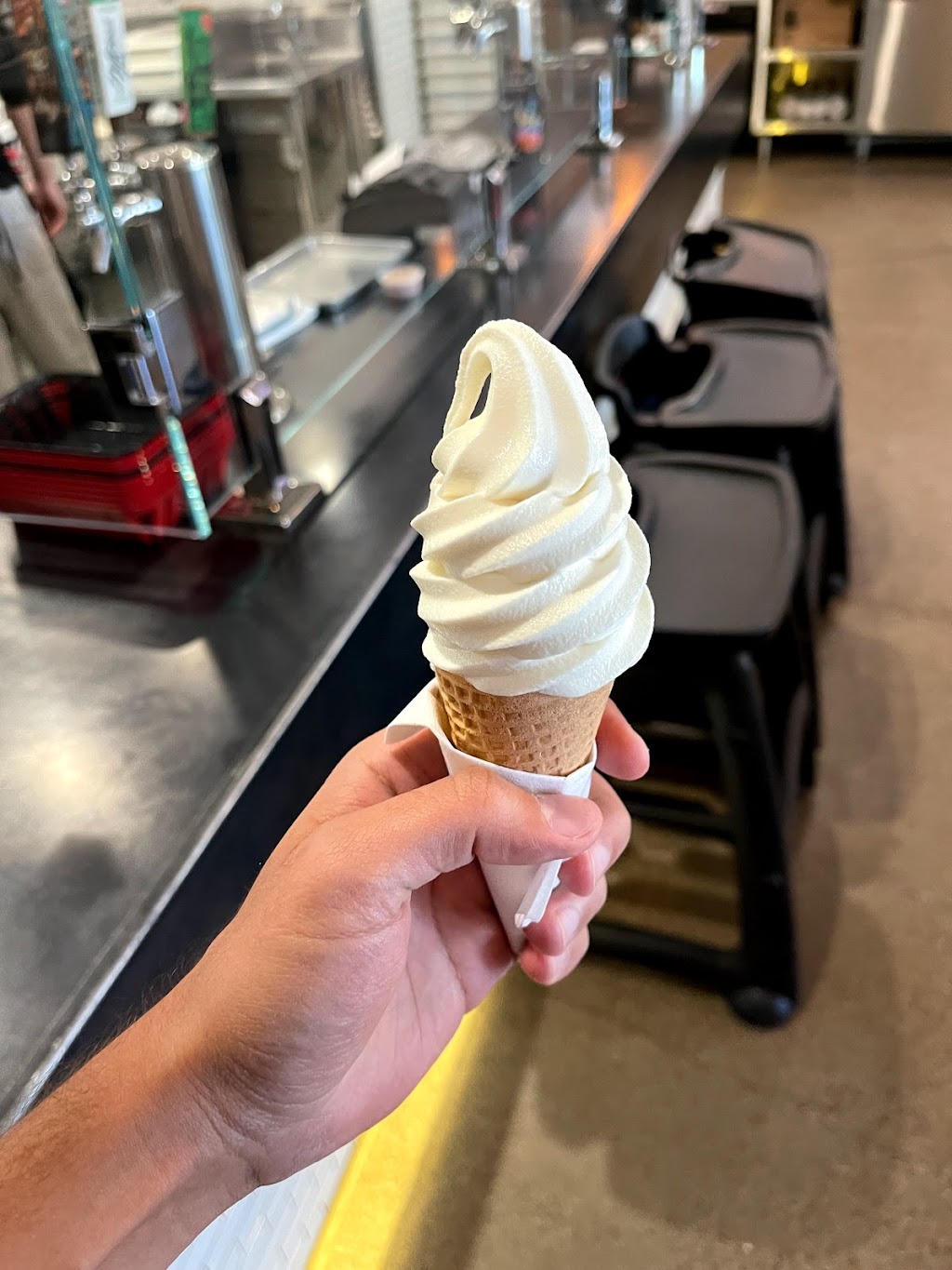 Sure Thing Burger | restaurant | 729 E Valley Rd, Basalt, CO 81621, USA | 9702795418 OR +1 970-279-5418