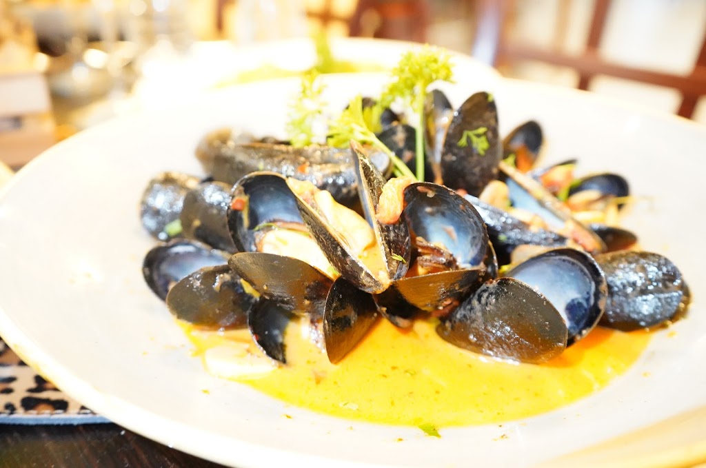 IL Villaggio Authentic | restaurant | 947 S Lake Blvd, Mahopac, NY 10541, USA | 8454783628 OR +1 845-478-3628