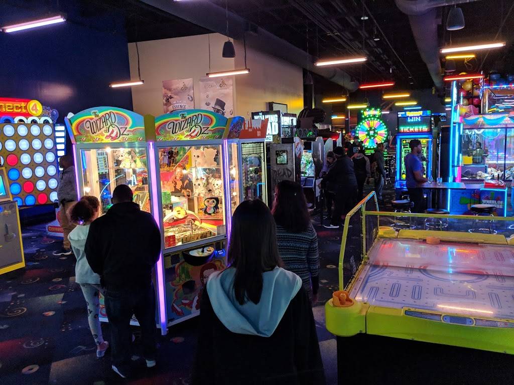 Stars and Strikes Family Entertainment Center | restaurant | 3238 Wrightsboro Rd, Augusta, GA 30909, USA | 6789655707 OR +1 678-965-5707