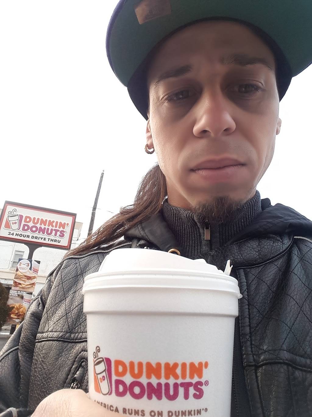 Dunkin | bakery | 532 W Lehigh Ave #46, Philadelphia, PA 19133, USA | 2676214805 OR +1 267-621-4805