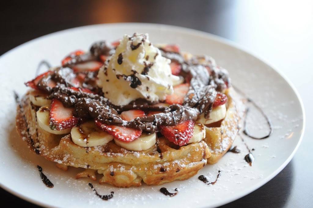 Luna Crepes & Cafe | cafe | 329 March Rd #110, Kanata, ON K2K 2E1, Canada | 6132545551 OR +1 613-254-5551