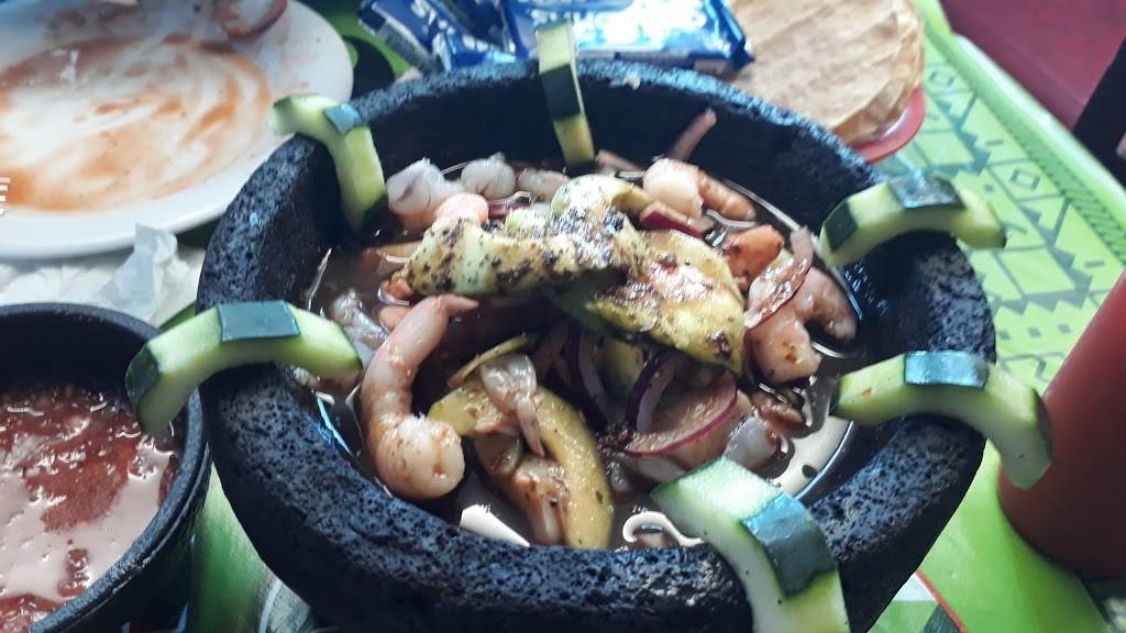 Huahuis | restaurant | Alamo 16, Aeropuerto, Tijuana, B.C., Mexico | 016646823617 OR +52 664 682 3617