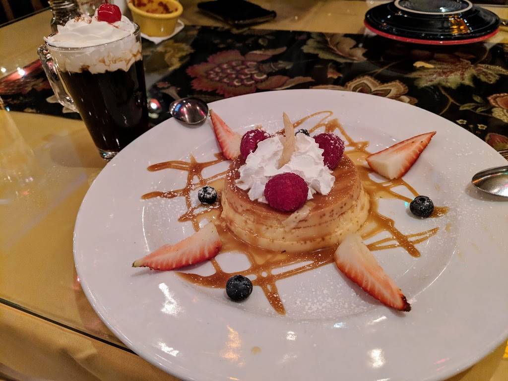 El Cholo | restaurant | 8200 E Santa Ana Canyon Rd, Anaheim, CA 92808, USA | 7147696269 OR +1 714-769-6269