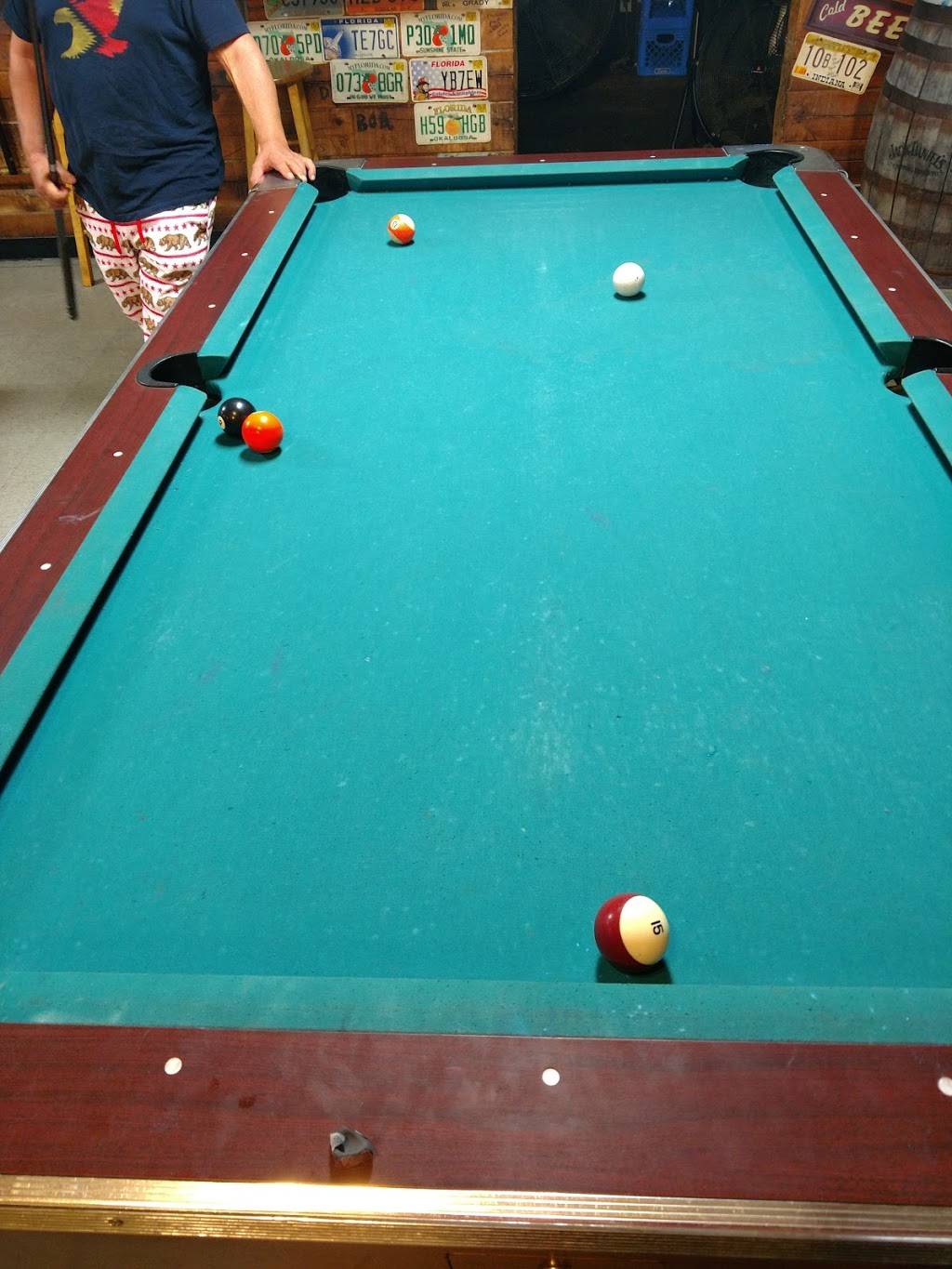 Jerseys Cafe | cafe | 1515 Lynch Ln, Clarksville, IN 47129, USA | 8122882100 OR +1 812-288-2100